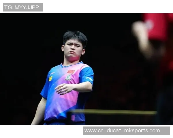 海南乒坛首枚奖牌！林诗栋直言十分高兴 仅1教练1队医靠化缘入决赛